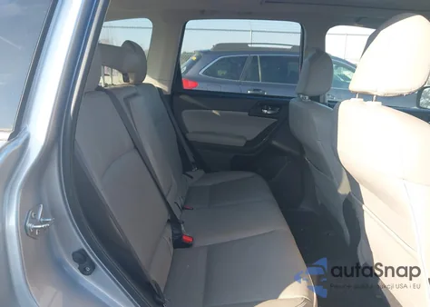 2015 Subaru Forester 2.5I Limited z USA, uszkodzony, nr VIN JF2SJAHC3FH547821